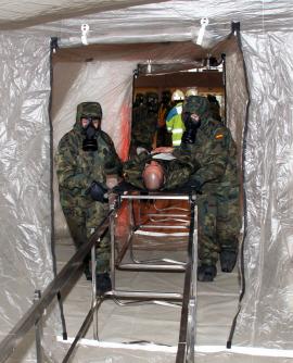 Traslado de un herido durante la práctica