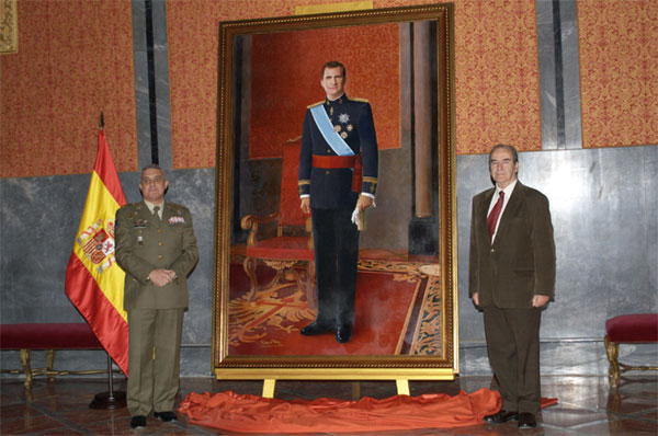 El teniente general y el pintor junto al cuadro