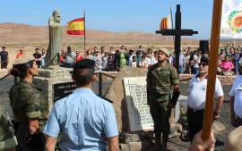 Ofrenda por los militares fallecidos Ofrenda por los militares fallecidos