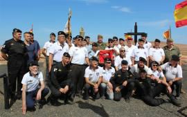 Veteranos y paracaidistas asistentes al acto