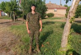 El soldado Navarro prestó ayuda tras el accidente