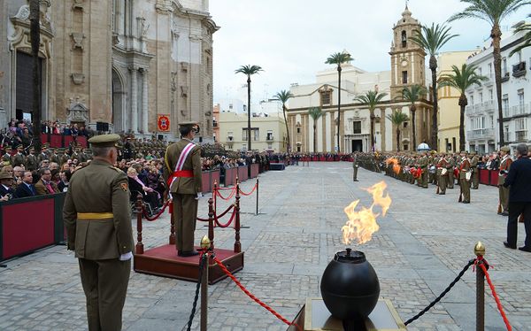 El acto se celebró en la plaza de la Catedral