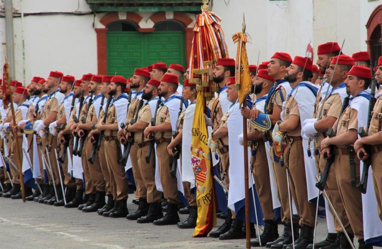 Formación en el acto de homenaje 
