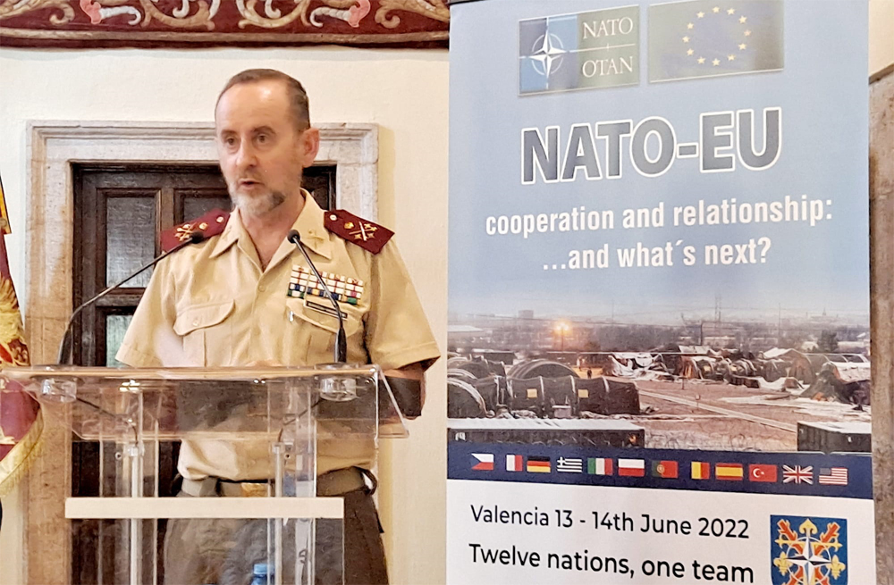 Seminario sobre la OTAN y la UE en el Cuartel General Terrestre de Alta Disponibilidad