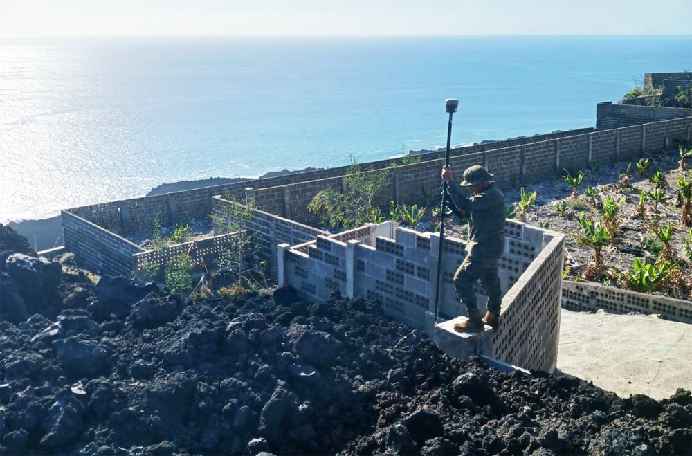 Colaboración del Centro Geográfico del Ejército en los trabajos de delimitación de la línea de costa en la isla de La Palma