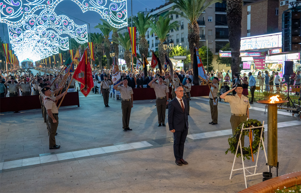 Homenaje a los que dieron su vida por España