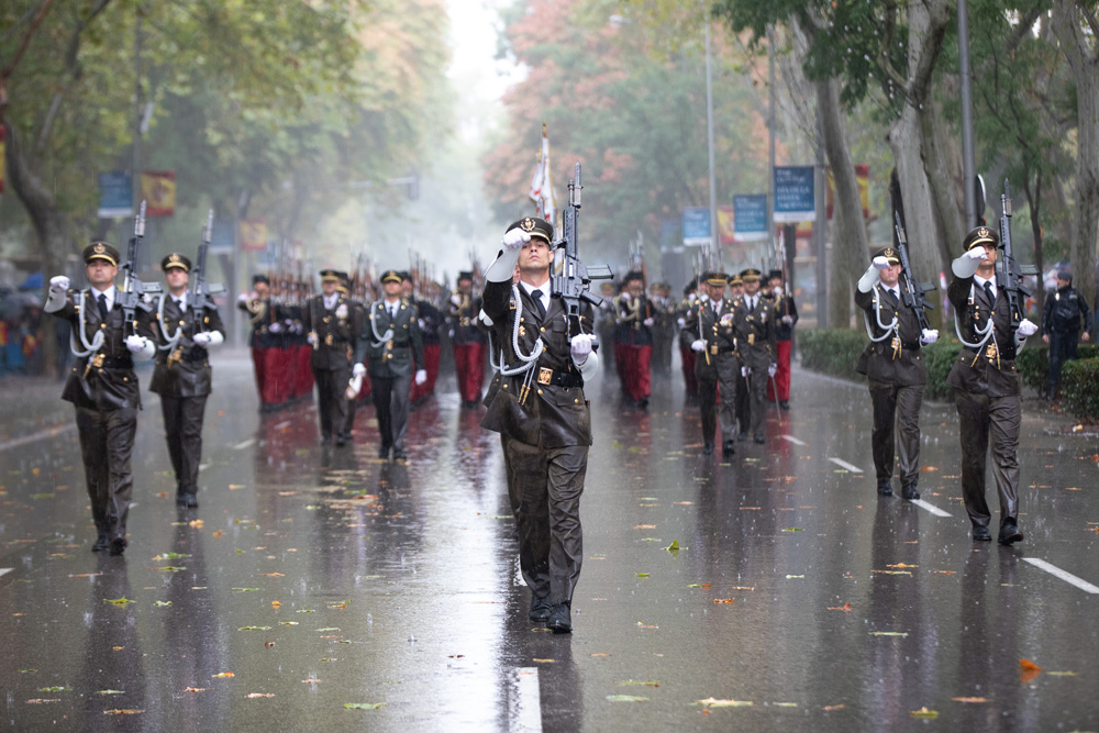 Desfile de alumnos de la AGBS