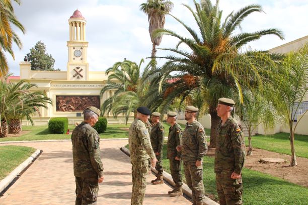 The Deputy Commander visits the CBRN Defense Regiment 'Valencia' No. 1