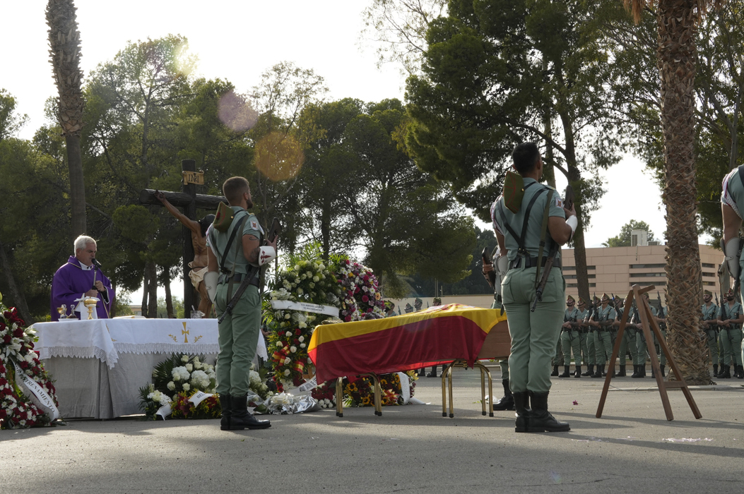 La Brigada de la Legión rinde homenaje al soldado Daniel Ruíz Mateo con un acto de honras fúnebres