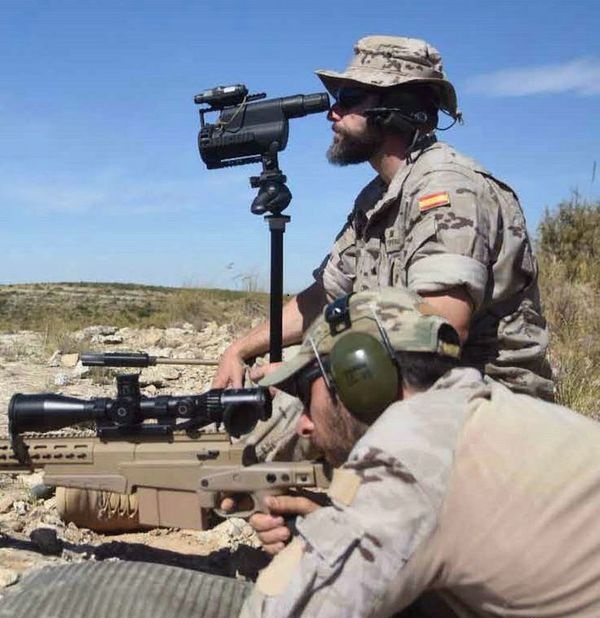 Prácticas de tiro desde posición elevada