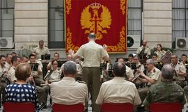 Interpretación de la marcha en el Cuartel General 