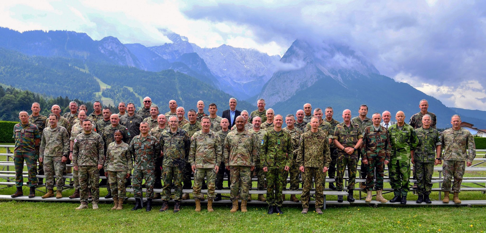 30ª Conferencia de Ejércitos Europeos