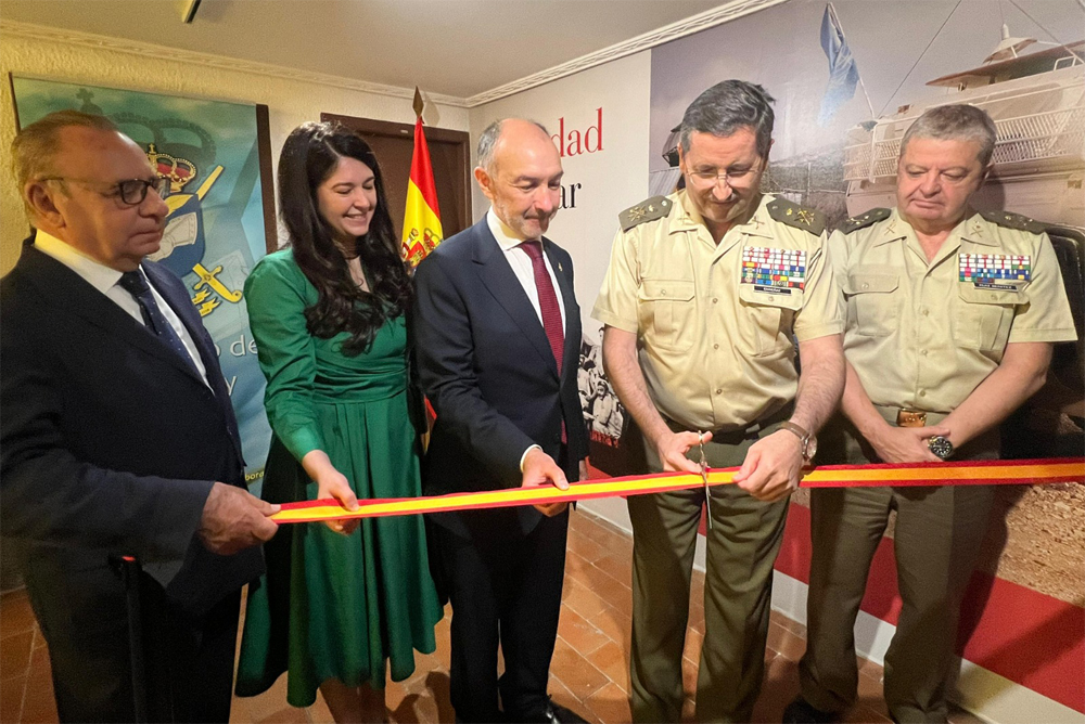 Inauguración de la Sala de Sanidad Militar