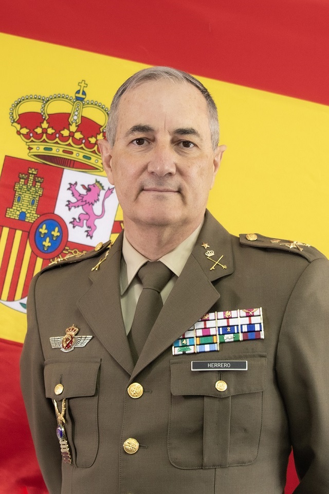 01_comge_luis_herrero