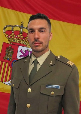 Sargento de artillería A. Martínez.