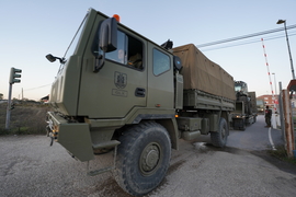 Convoy saliendo de la base