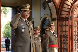 El Teniente General Jefe del MADOC presidió el acto de toma de posesión del Director de Enseñanza.