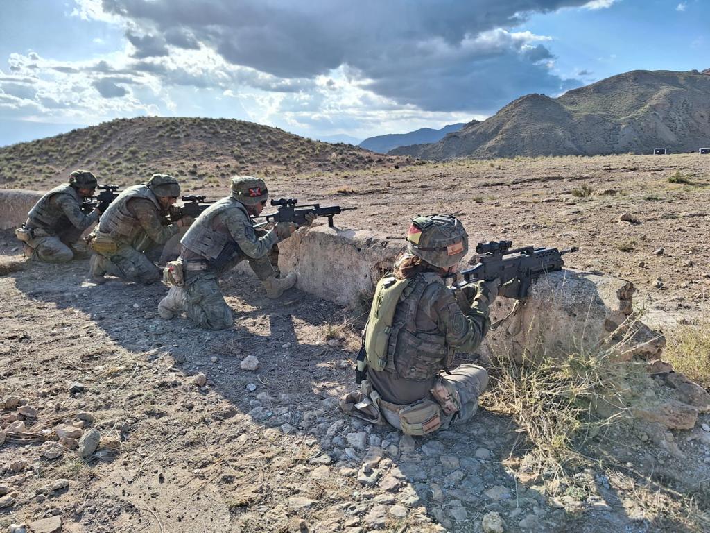 ES ESENCIAL LA CONSTANTE FORMACIÓN EN TIRO DE FUSIL