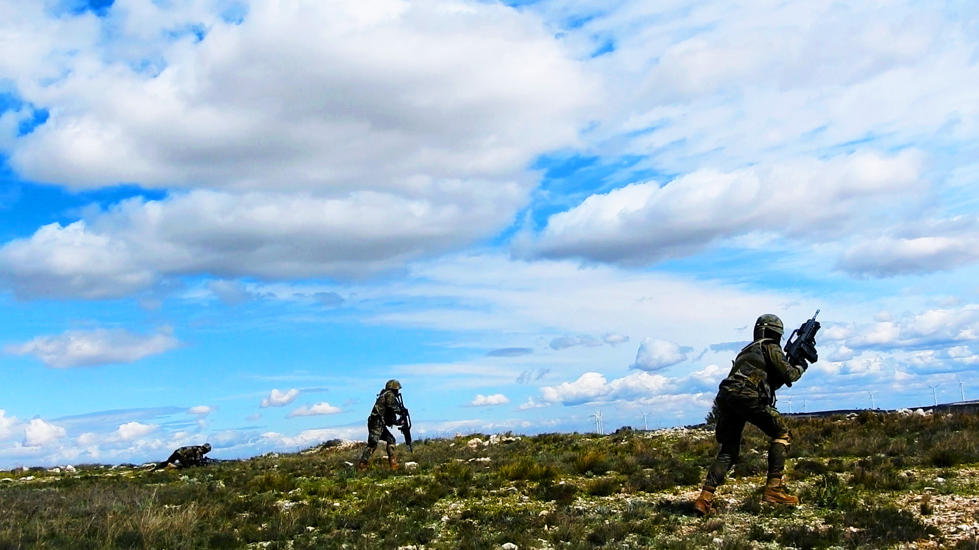 INSTRUCCIÓN DE COMBATE