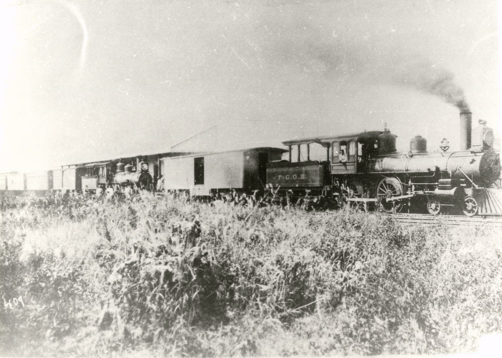 Tren militar con fuerzas españolas. 1898