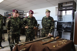 Visita de inspección del JEME al Batallón 'Guardia Vieja de Castilla'