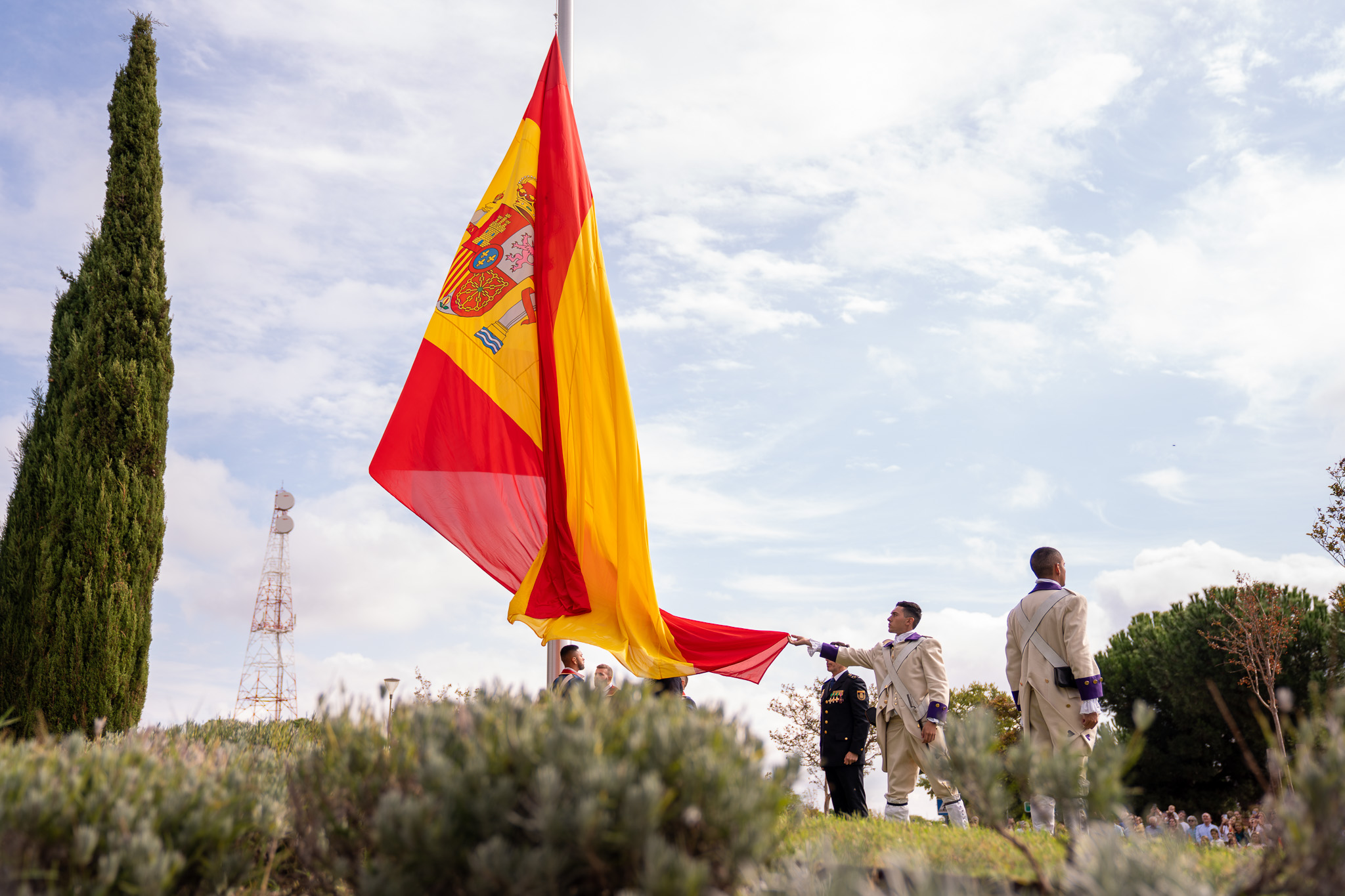 Izado de Bandera