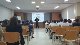 Conferencia en colegios de Melilla 525 Aniversario de la Cía de Mar