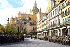 Acto en la Plaza Mayor de Segovia (Foto:Sdo. Fuencisla de Julián)