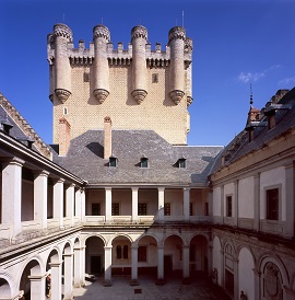 Patio de Armas Alcázar de Segovia