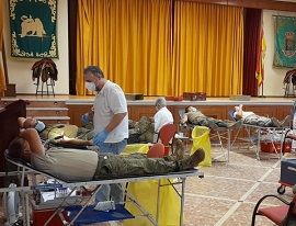 Donación de sangre en el acuartelamiento Torreblanca.