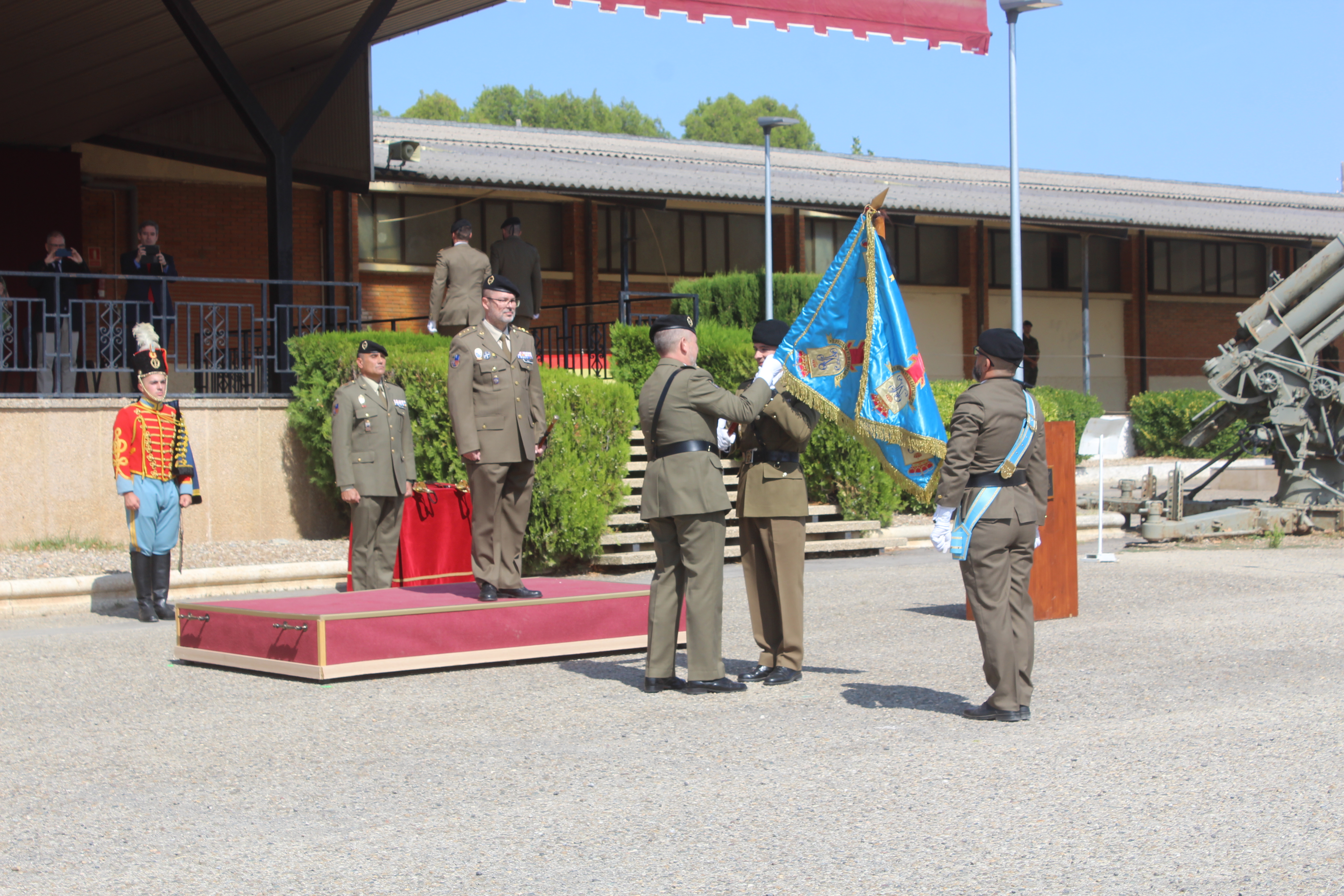 RELEVO MANDO GCAC HÚSARES DE LA PRINCESA