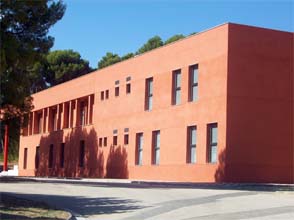 Edificio del Centro Universitario de la Defensa