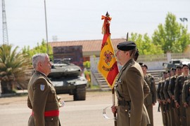 Despedida del general Chapa del estandarte RAC 4 (Foto:Ofcom BRI I)