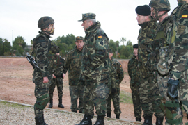 EL JEFE DE ESTADO MAYOR DEL EJÉRCITO VISITA LA BANDERA "ORTIZ DE ZÁRATE"