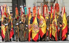 Banderas y Estandartes con corbata o M.M.Colectiva