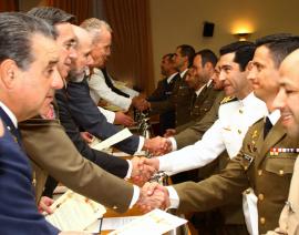 Entrega de diplomas a los alumnos del Curso