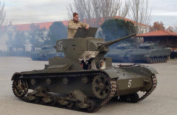 El carro de combate T-26B en acción