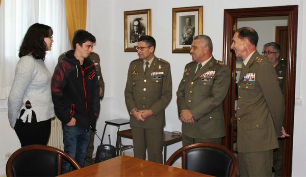 El JEME visita el Patronato de Huérfanos del Ejército