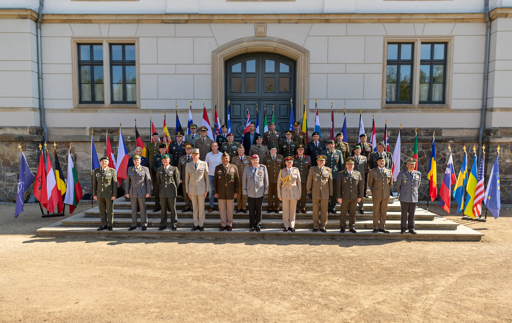 Foto de familia de los participantes