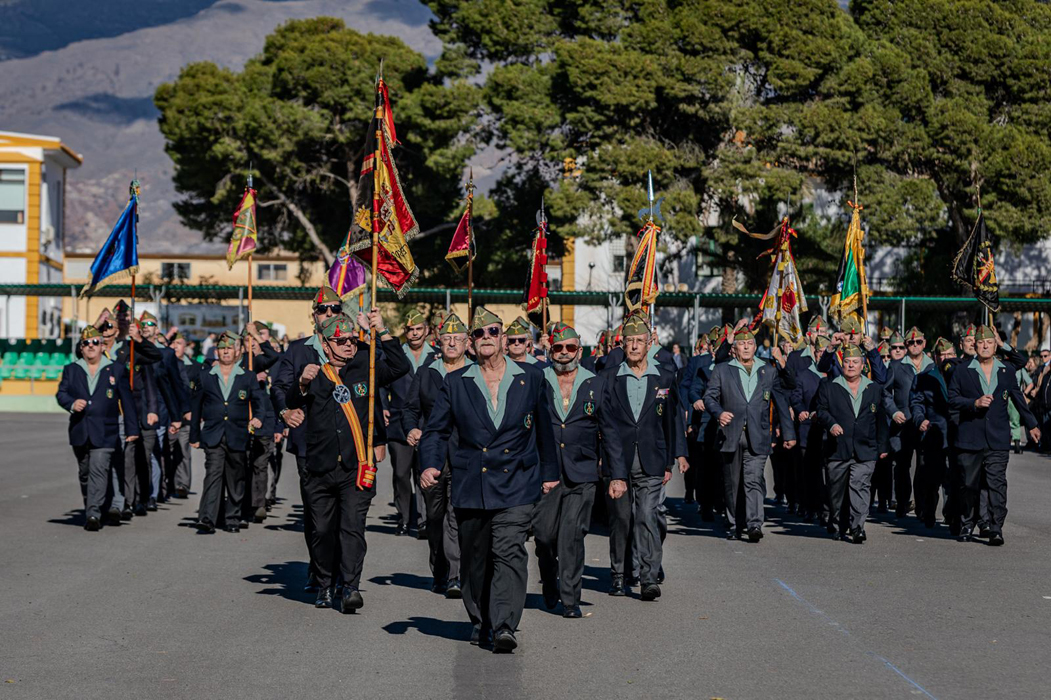 La Legión homenajea a sus veteranos y conmemora el combate de Edchera