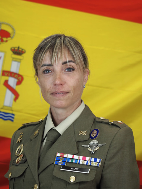 Esmeralda Ruiz Alonso, primera mujer suboficial mayor en el Ejército de Tierra