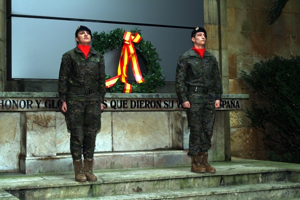 Actos de homenaje a los caídos