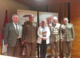 El Jefe de Estado Mayor del Ejército G.E. Amador Enseñat y Berea, imparte Conferencia-Coloquio: 