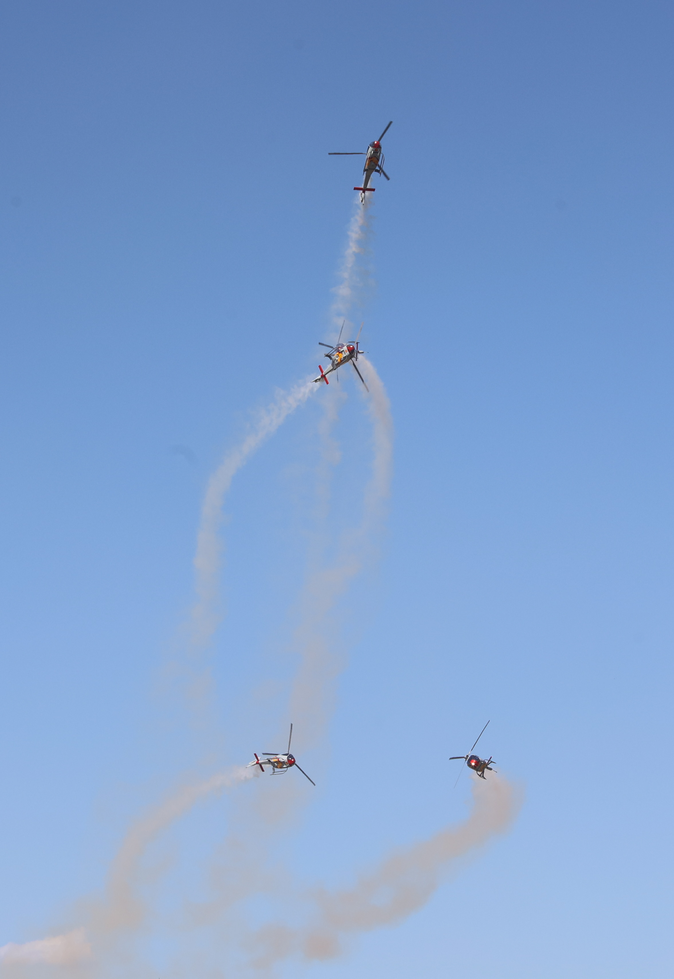 Exhibición aérea Palacio de Congresos Huesca 32