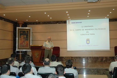 Exposición al personal Chileno.