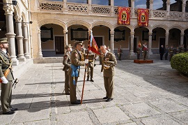 Paso de la promoción por el Estandarte