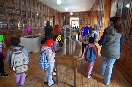 Visita a la Biblioteca de la Academia de Artillería