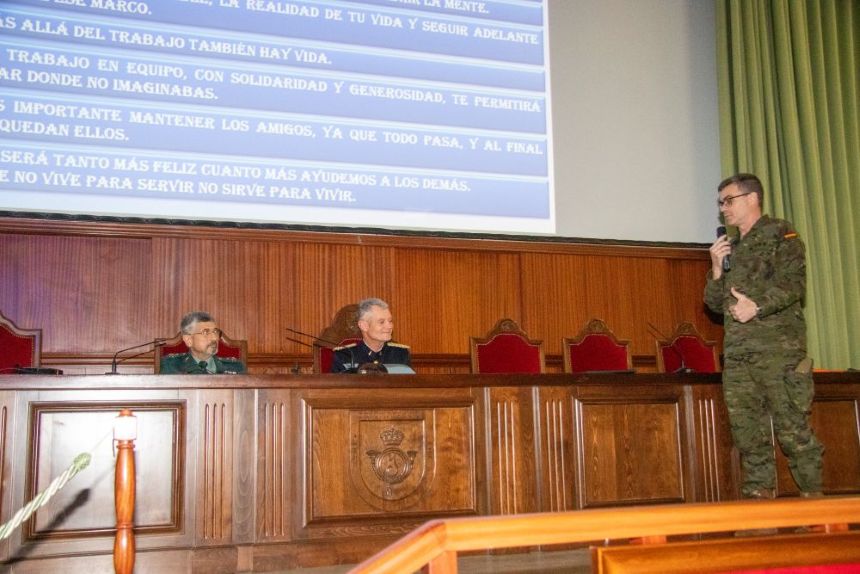 Conferencia “Ilusión y acción en la superación personal”