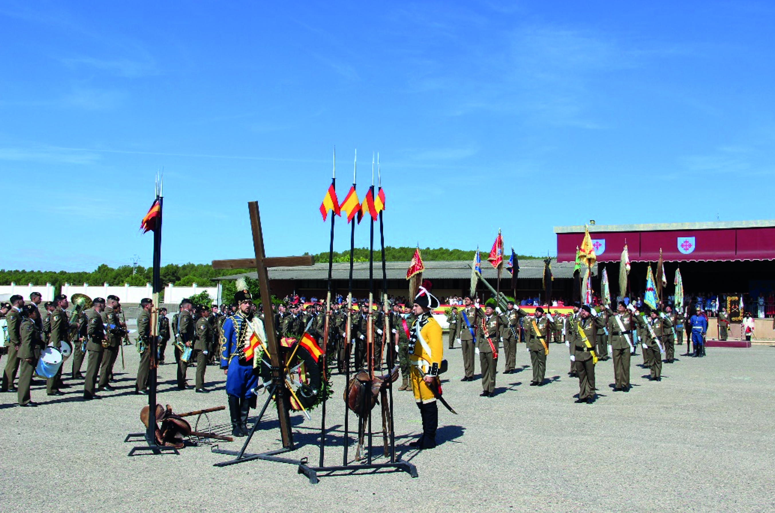 Acto militar en honor a Santiago