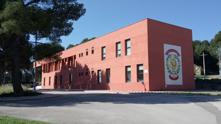 Edificio administrativo del Centro Universitario de la Defensa